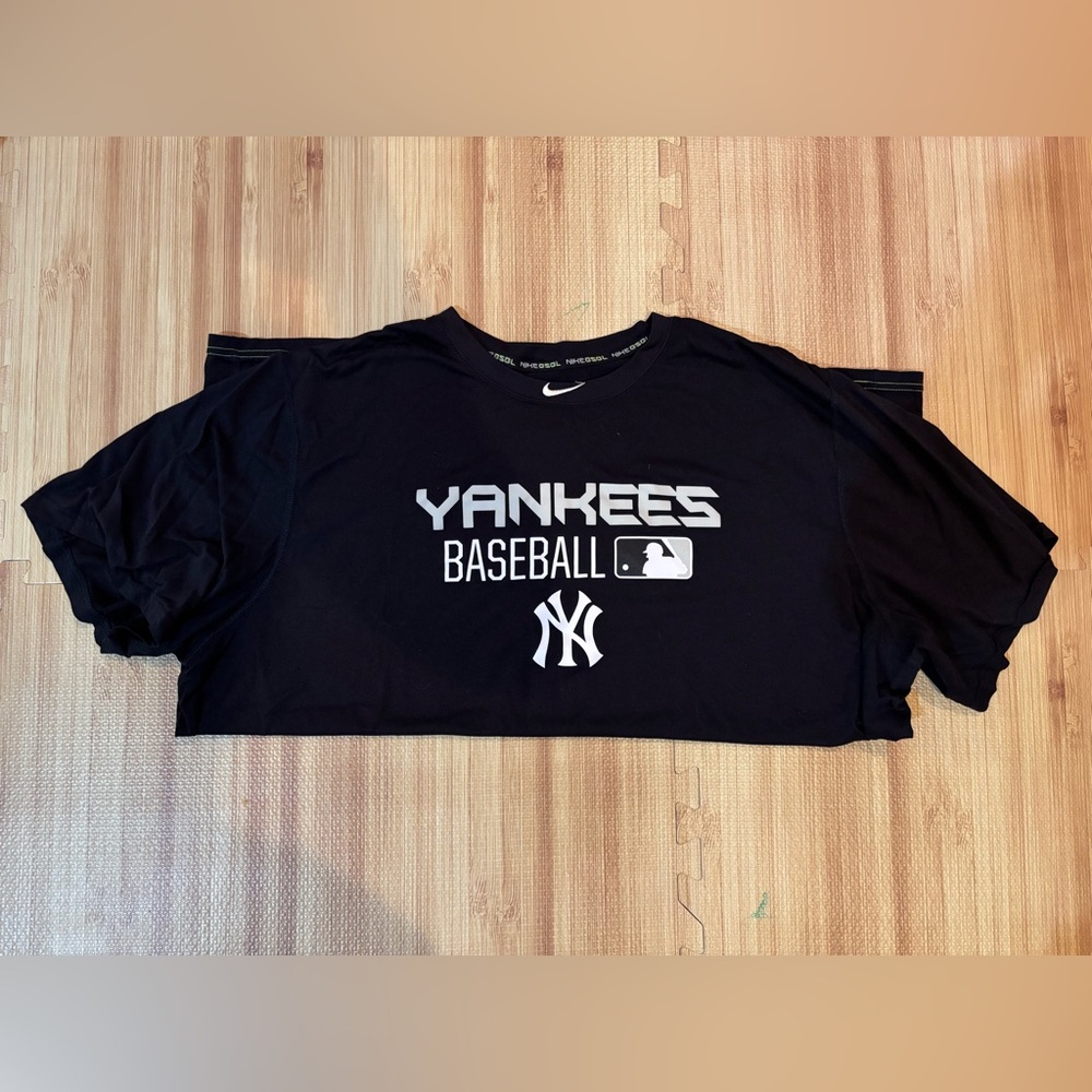 NY Yankees Dri Fit
